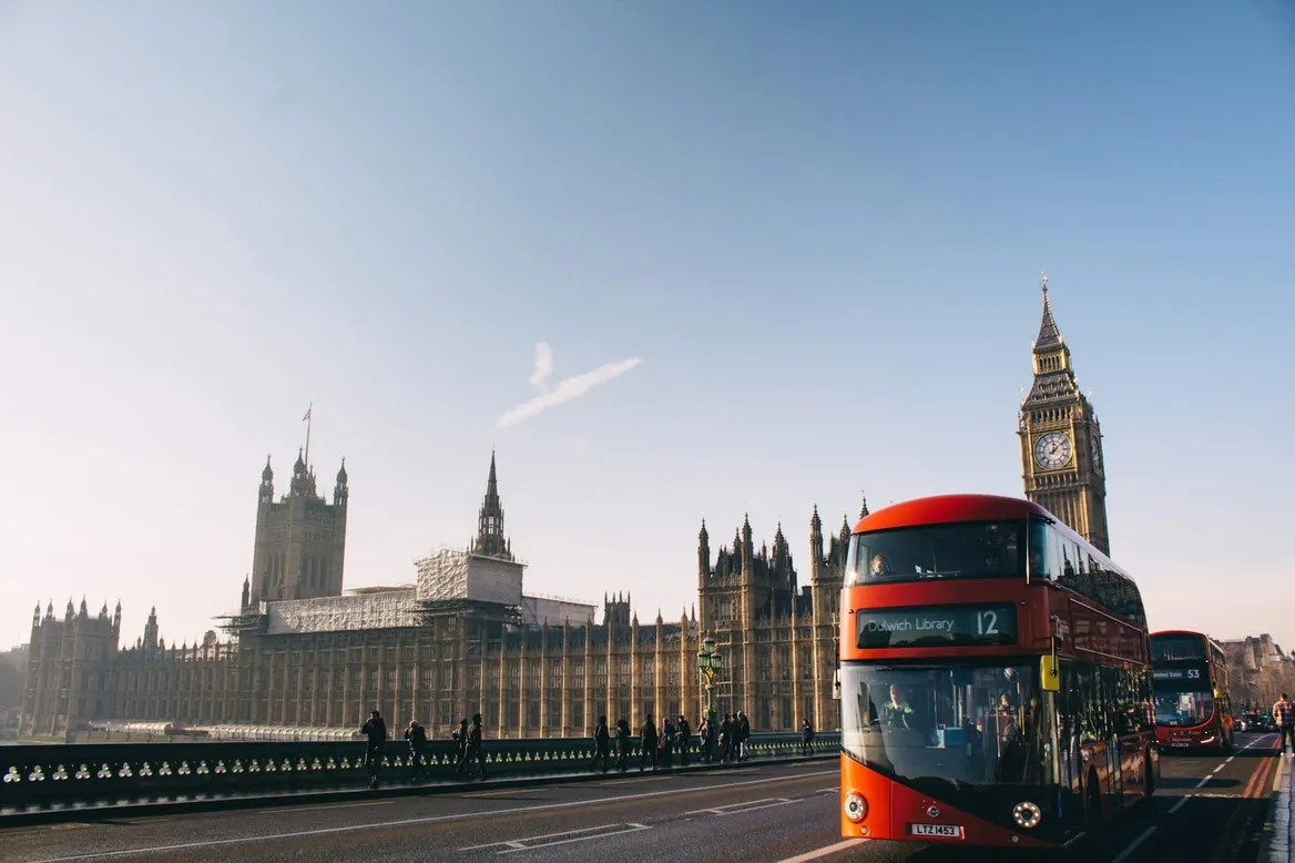 Red Bus, Palace of Westminster, London